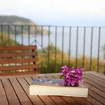Apartmanhotel Roc E Mare 3*