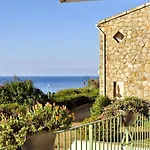 Roc E Mare