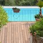 Appart hôtel Roc E Mare