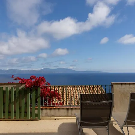 Roc E Mare Aparthotel