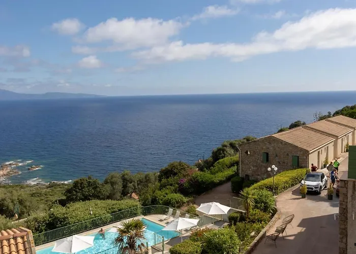 Roc E Mare カルジェーズ